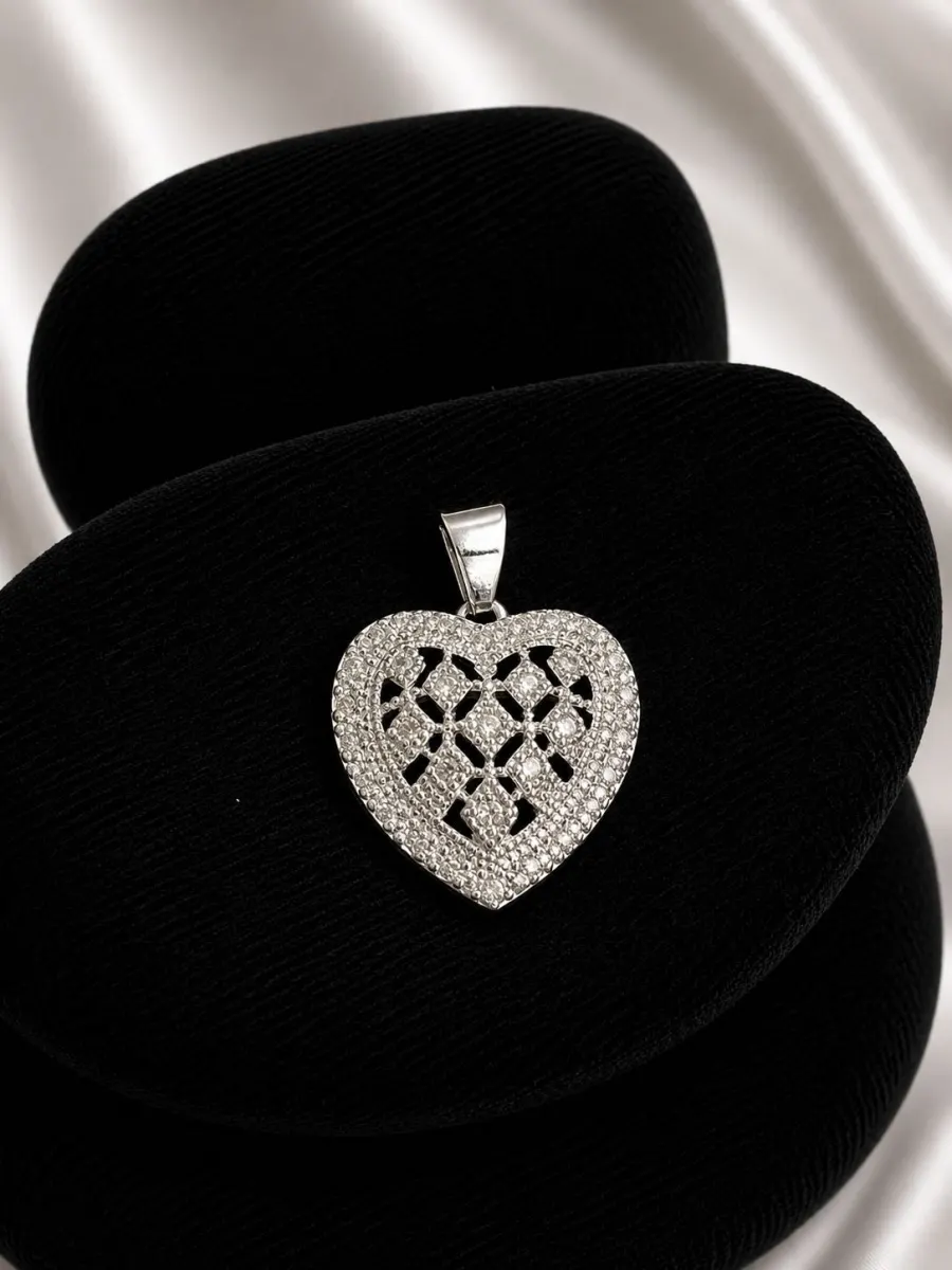 Colgante Corazón Filigrana con Circones de Plata 925