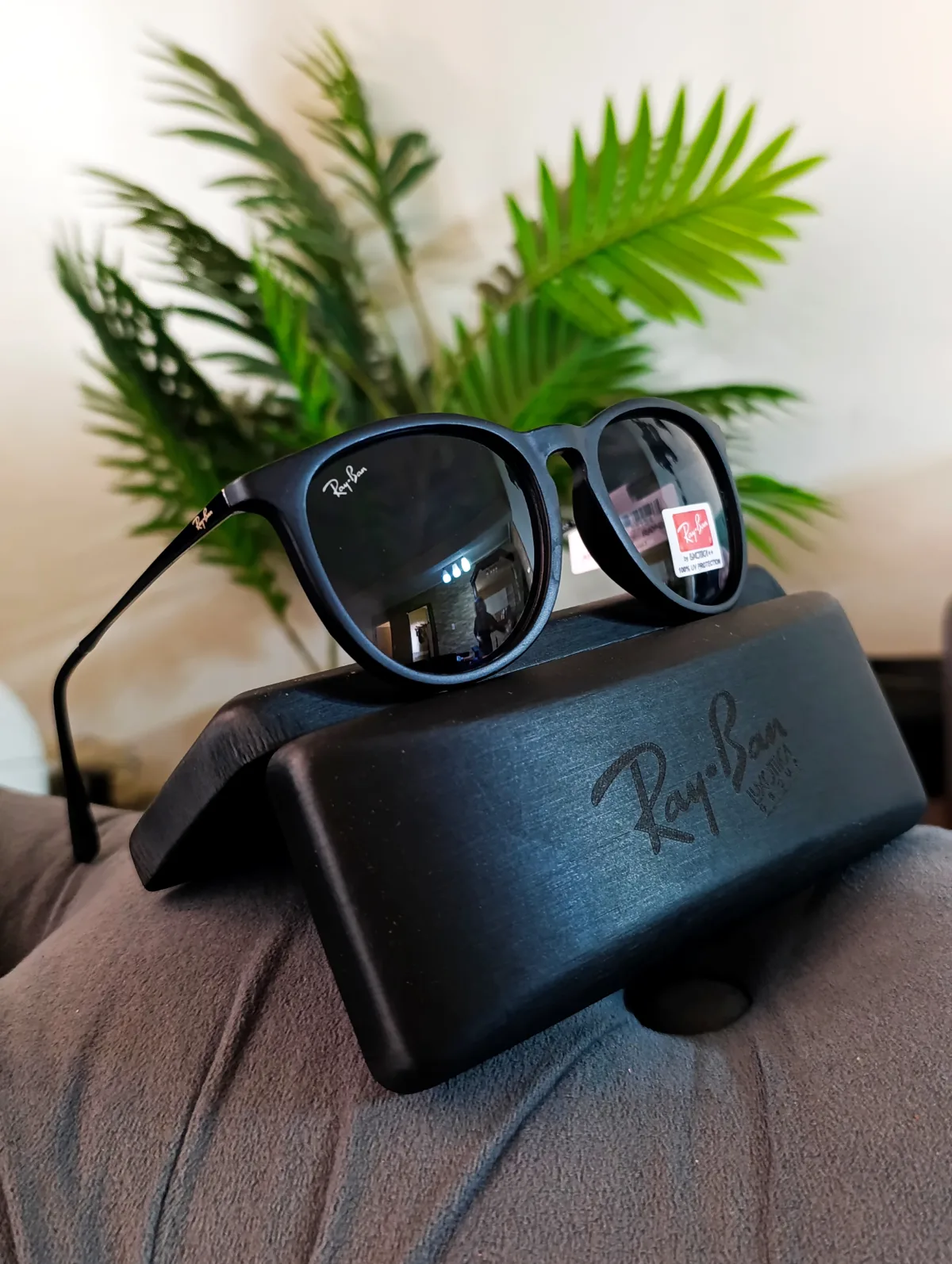 RAY 001